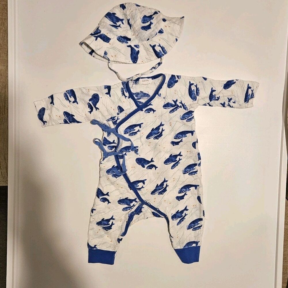Angel Dear Whale Summer Muslin Cotton One Piece/Hat Set Outfit, Size 3-6 Months